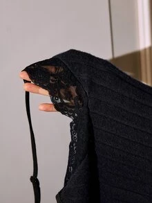 Slumberist طقم بيجامة نسائي كاجوال من التريكو المضلع بتصميم ناضج وجذاب مع تفاصيل دانتيل وقطع متداخلة للاسترخاء - أزرق بحري - مشاهدة 7