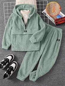 SHEIN Little Byeori 2件組男童冬季休閒返校穿搭套裝，包含抓絨半拉鍊連帽衛衣與寬鬆慢跑長褲，秋季加厚保暖校園套裝 - 綠色 - 查看 3