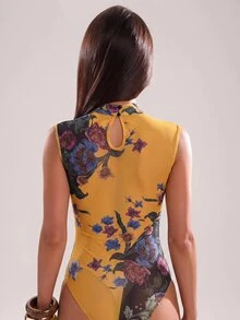 SHEIN BAE 女款休閒度假無袖連身衣，小立領，花卉圖案，黃色，適合休閒度假、海灘度假、姐妹休閒度假，動物印花連身衣，音樂節連身衣，Y2K連身衣，秋冬 - 黃色 - 查看 2