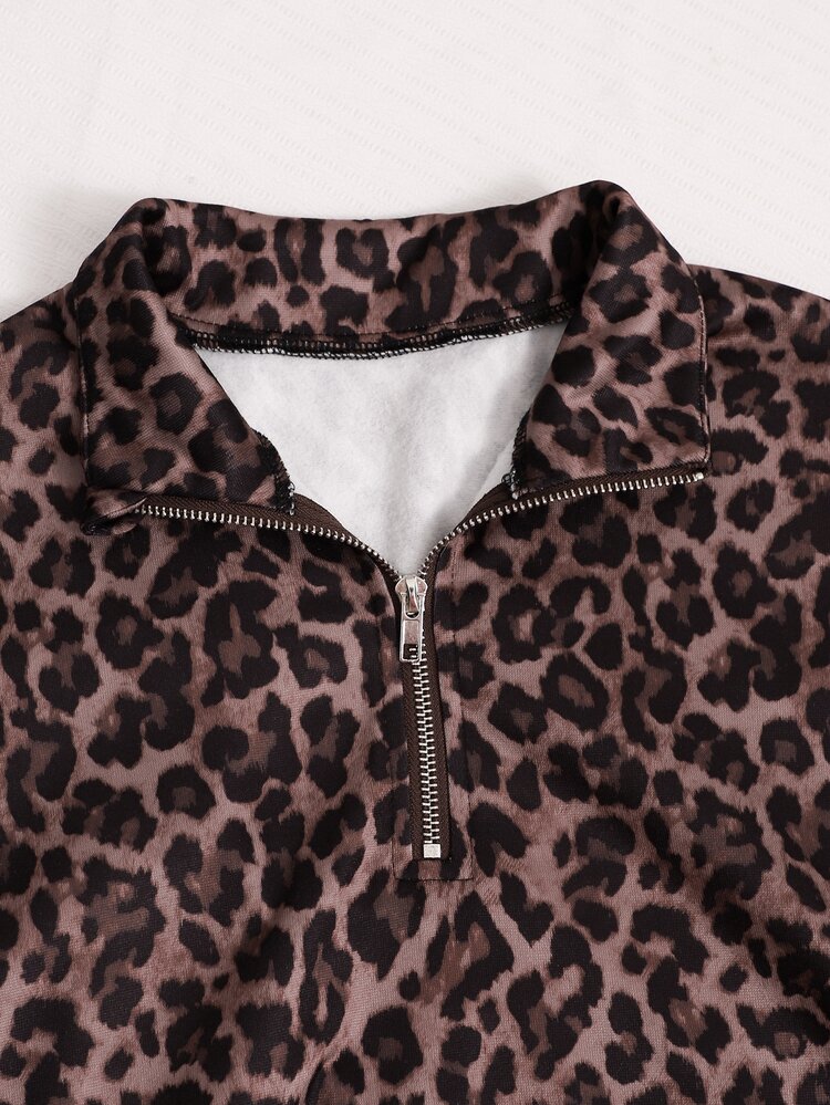 SHEIN Teen Girls Vintage Brown Leopard Print Half-Zip Sweatshirt Y2K Retro Stand Collar Long Sleeve Loose Fit Oversize Sweatshirt Casual Streetwear Autumn/Winter Daily Wear School Weekend Casual Top Print Half-Zip Stand Collar Long Sleeve Top - Brown - View 3