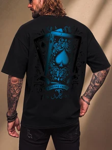 Manfinity Homme Kaos oblong pria ukuran besar dengan motif kartu poker. - Hitam - View 1