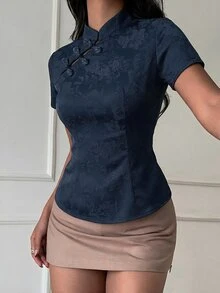 Aloruh 杏色新中式青蛙扣立領短袖收腰春夏新款女式襯衫 - 藏蓝色 - 查看 8