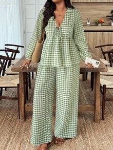 SHEIN LUNE Women's Autumn/Winter New Hot-Selling Plaid Print Pattern Casual Versatile Plus Size 2 Pieces Set - Multicolor - View 3