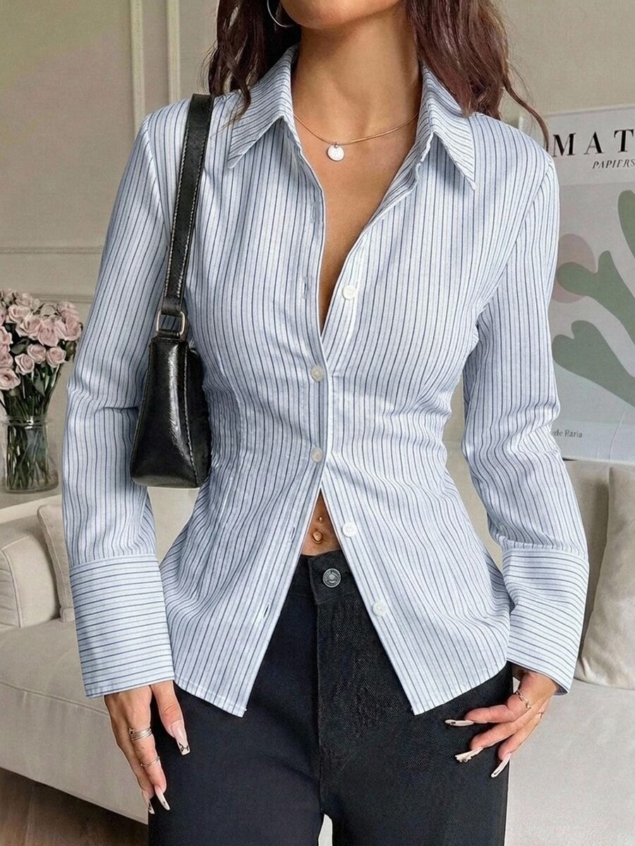 SHEIN EZwear 女款休閒修身長袖襯衫,前襟鈕扣設計,後腰收腰,適合秋冬穿著 - 淺藍色 - 查看 1