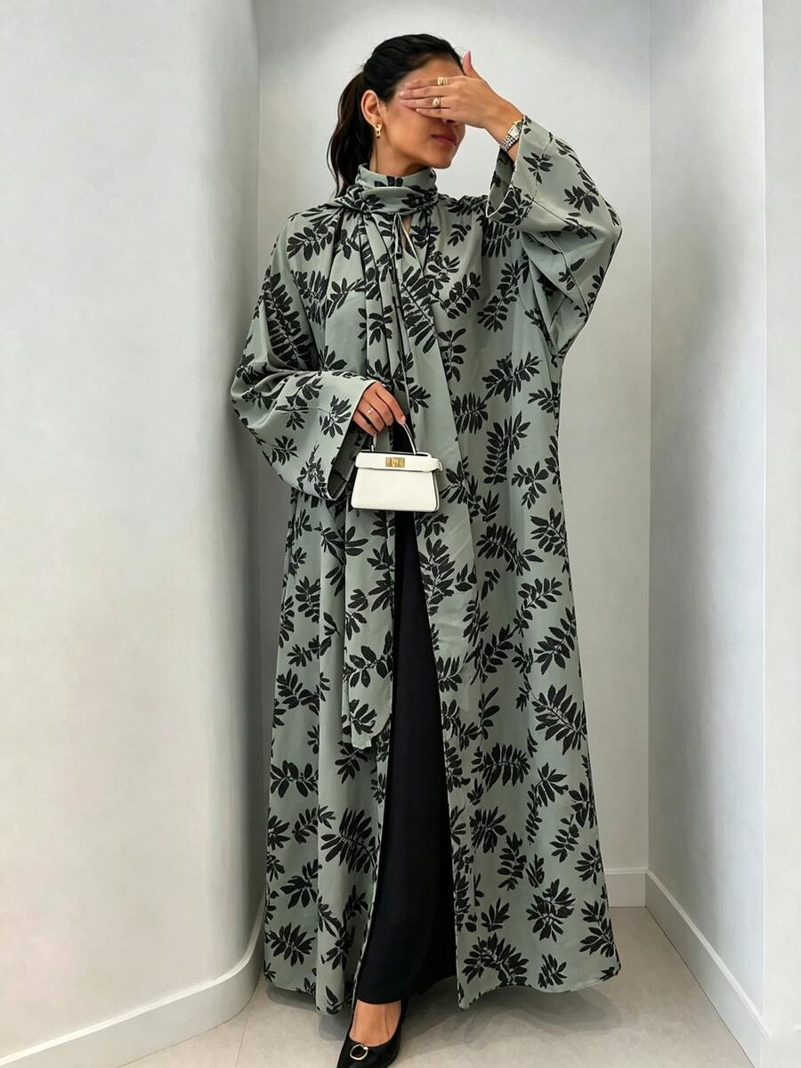 Yasmyna Women's Mimosa Print Long Sleeve Abaya - Mint Green - View 1