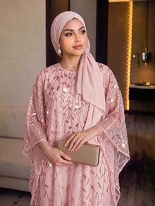 SHEIN Lady CURVE Plus Size Women Leaf Embroidery Pattern Cover Up And Dress Fashion 2 Pieces Set - Pink - View 3