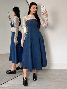 Flexra Fransk vintage midiklänning i djupblå tvättad denim med 3D-segment, midjeformande smickrande design, axelbandslös, mångsidig för pendling - Mediumtvätt - Visa 5