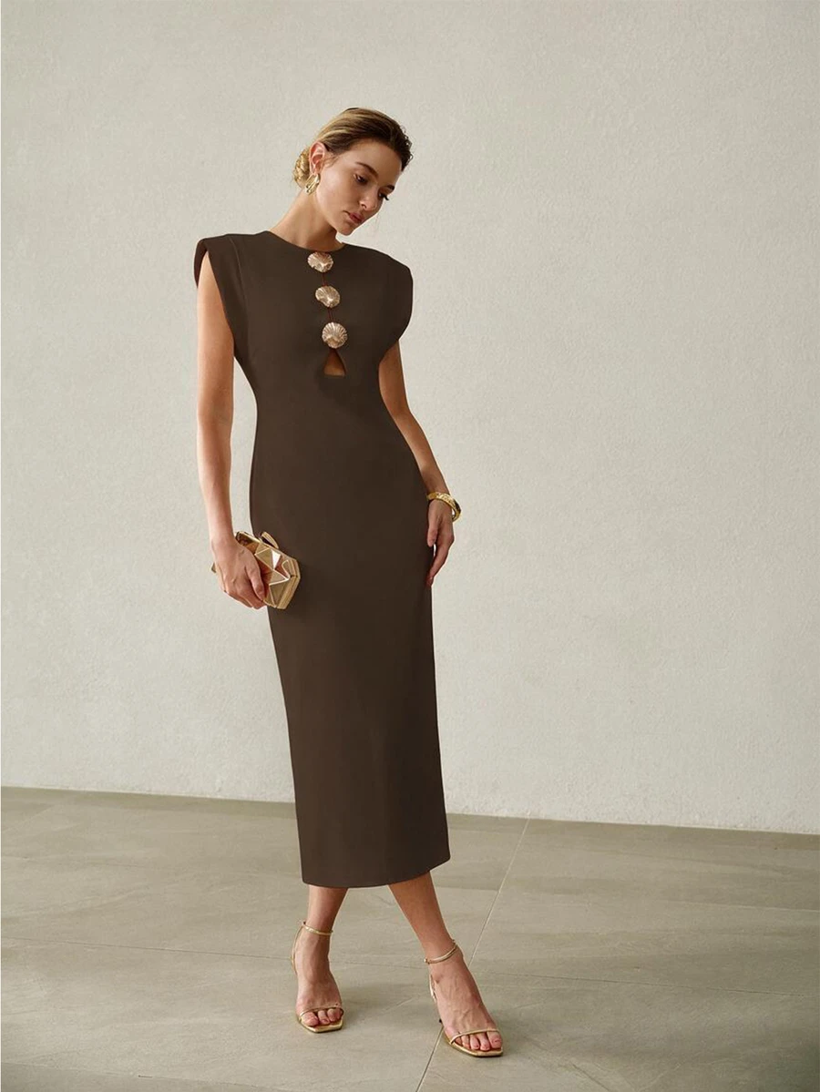 MOTF PREMIUM WOMEN'S SUMMER SOLID COLOR TEXTURED FABRIC HOLLOW CHEST METAL DECOR BUCKLE SLEEVELESS FITTED MIDI DRESS - Brown - View 2