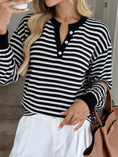 Balvessa Camiseta de punto de manga larga a rayas negras y blancas para mujer, top tipo pulóver de cuello redondo con diseño de media botonadura, tela de punto jacquard suelta con rayas en contraste, estilo casual bohemio vintage de calle, uso diario relajado, adecuado para compras, oficina, viajes, reuniones casuales de fin de semana
