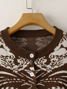 Linhara CURVE Plus Size Vintage Jacquard Fashion Button Long Sleeve Knit Cardigan - Coffee Brown - View 6
