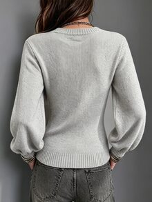 Trelyra 女款素色休閒百搭日常穿著長袖針織衫 - 灰色 - 查看 2
