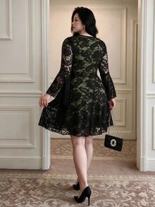 Vibekara Plus Size Sexy Square Neck Cinched Waist A-Line Lace Contrast Color Dress Fall - Black - View 2