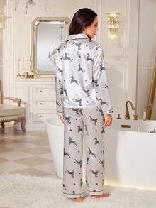 LuxeNights Bộ đồ ngủ nữ lụa giả họa tiết ngựa vằn, áo cổ bẻ vạt trước mở, tay dài và quần dài - Đen và trắng - Xem 3