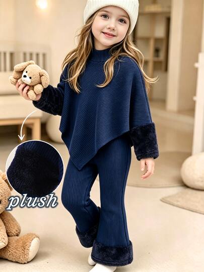 SHEIN Playful Pals Conjunto casual de t-shirt para rapariga jovem, primavera/outono/inverno, camisola assimétrica de gola alta azul-marinho em malha canelada de tecido escovado com patchwork nas mangas em polar fleece, manga comprida, combinada com calças casual flare com patchwork em polar fleece na abertura da perna, conjunto de 2 peças, adequado para a época de regresso às aulas, estilo elegante e sofisticado para uso diário na escola, passeios, viagens e festas