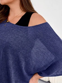 SHEIN Essnce مجموعة نسائية مقاس كبير من قطعتين تي شيرت بلون موحد وأكمام خفاشية وتوب بدون أكمام كاجوال فضفاضة - أزرق بحري - مشاهدة 9