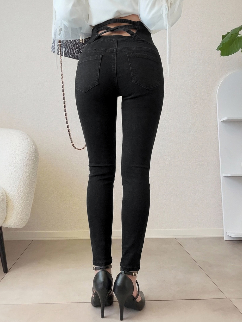 Women's Cross Back Design Slim Fit Casual Denim Jeans