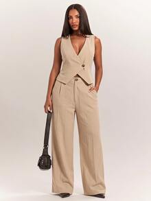 SHEIN SXY Setelan Rompi dan Celana Panjang Wanita Ukuran Besar Warna Polos dengan Leher V - Khaki - View 6