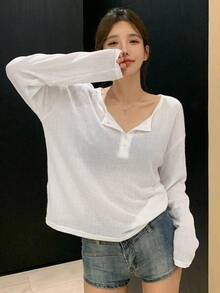DAZY 女款百搭甜美鈕扣半開襟長袖T恤 - 白色 - 查看 3