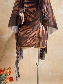 Soleia 動物印花披肩袖透視女款滿版印花洋裝與純色上衣休閒兩件套性感女裝 - 彩色 - 查看 6