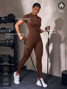 Solea Cove Bộ jumpsuit thể thao nữ tay ngắn in chữ, khóa kéo trước - Cà phê nâu - Xem 1