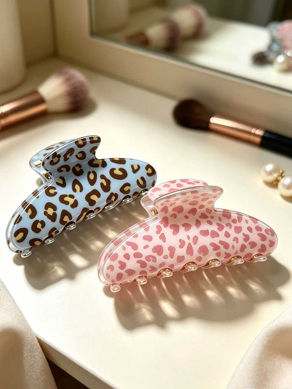 Dopamine Vibrant Color Contrast High-End Back Of Head Hair Clip Shark Claw Clip