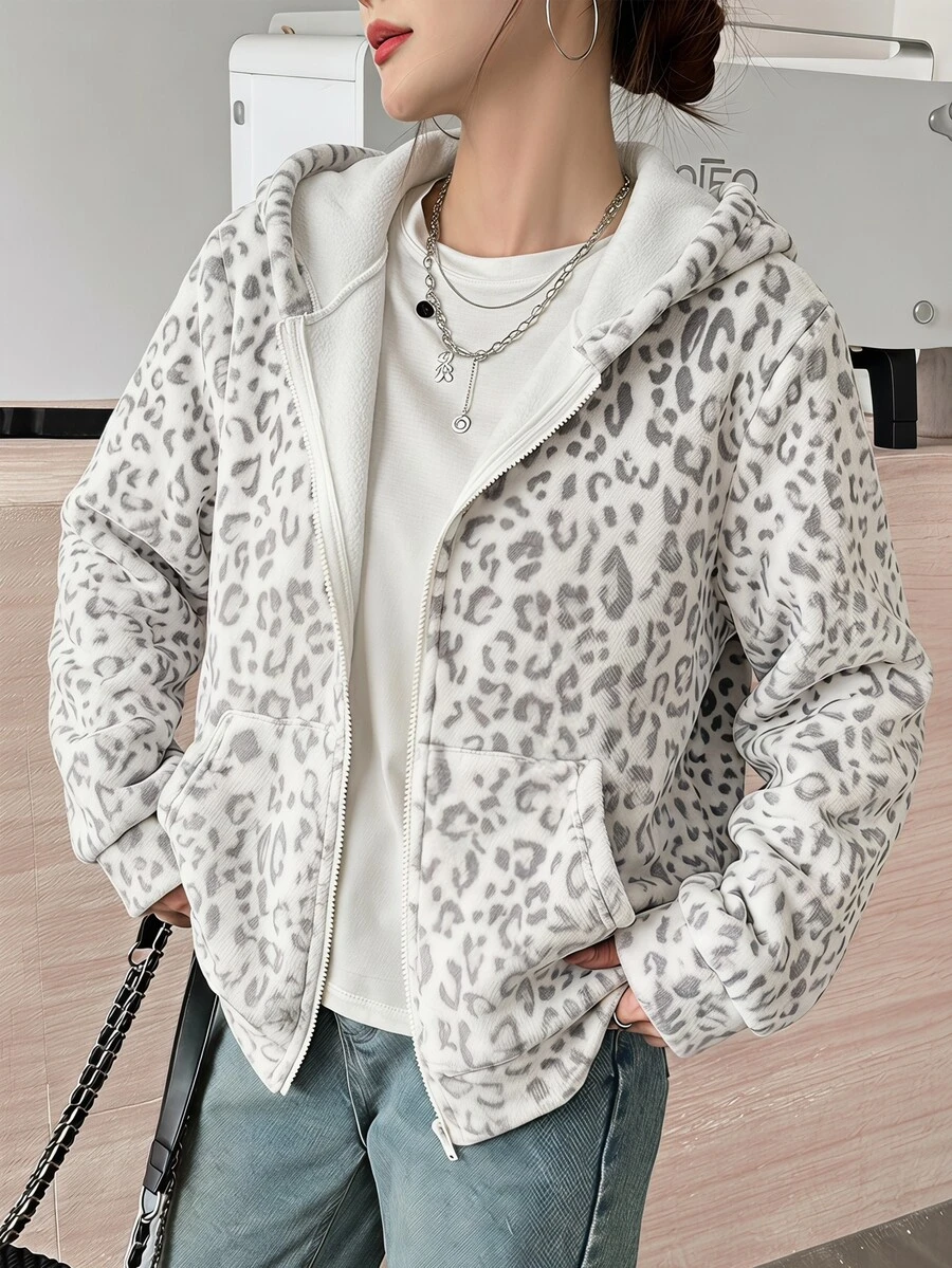 SHEIN 青少年女孩黑色愛心印花抓絨連帽拉鍊外套,秋季毛絨外套返校穿搭 - 杏色 - 查看 1