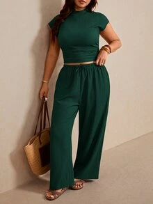 Elaquor Plus Size Women Solid Color Pleated Top And Pants Casual Everyday 2 Pieces Set - Dark Green - View 3