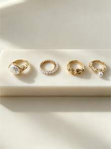 DAZY Women's Ring Set, Gift For Girlfriend - Gold - View 1