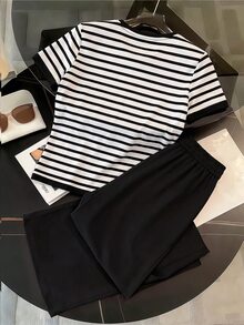 Muvela 女款條紋圓領短袖T恤與長褲休閒兩件套 - 彩色 - 查看 2