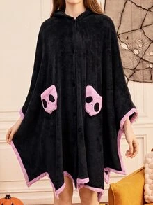 SHEIN Halloween Women's Cute Little Devil Cartoon Patchwork Flannel Hooded Cape, Home Slouchy Shawl Nap Blanket - Multicolor - View 4