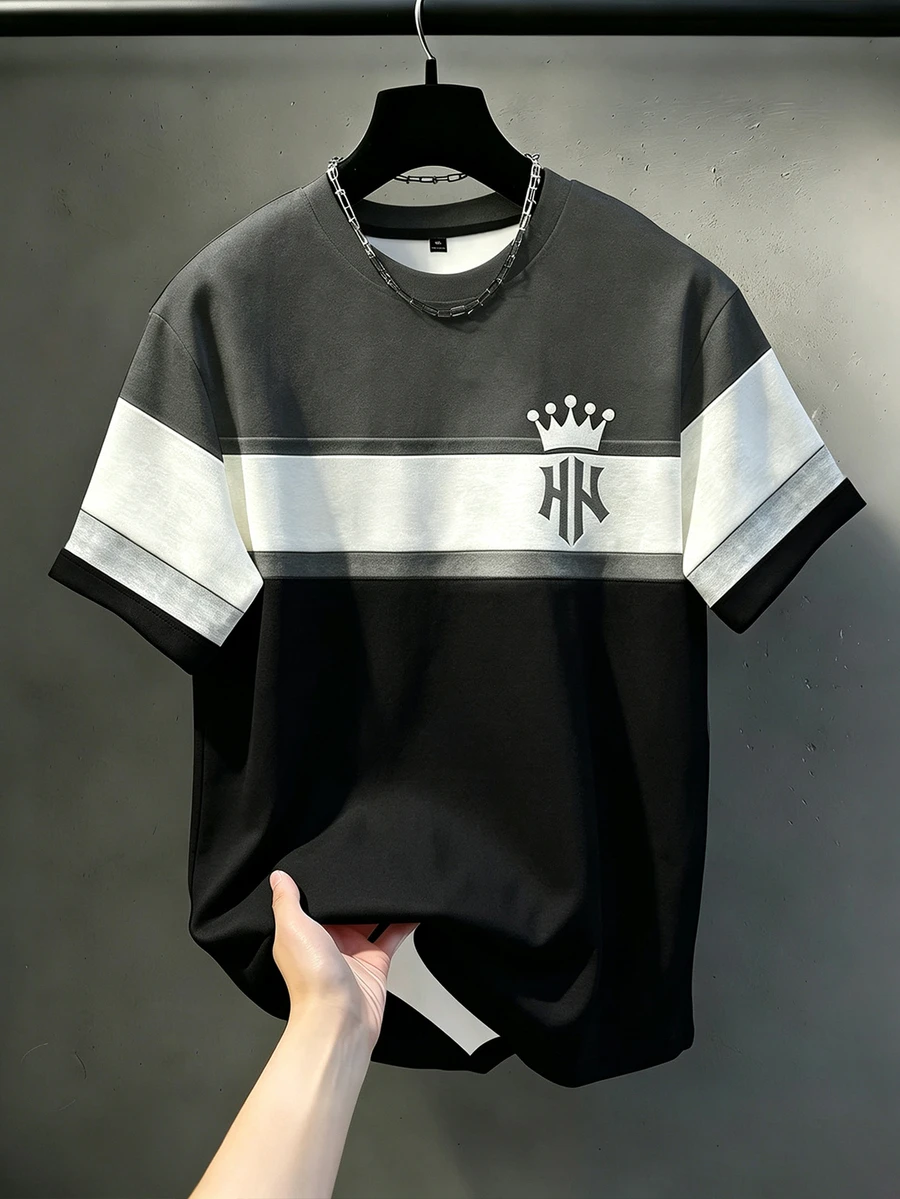 Manfinity Homme Kaos Lengan Pendek Leher Bulat Kasual Nyaman Ukuran Besar untuk Pria dengan Motif Mahkota Huruf - MultiWarna - View 1