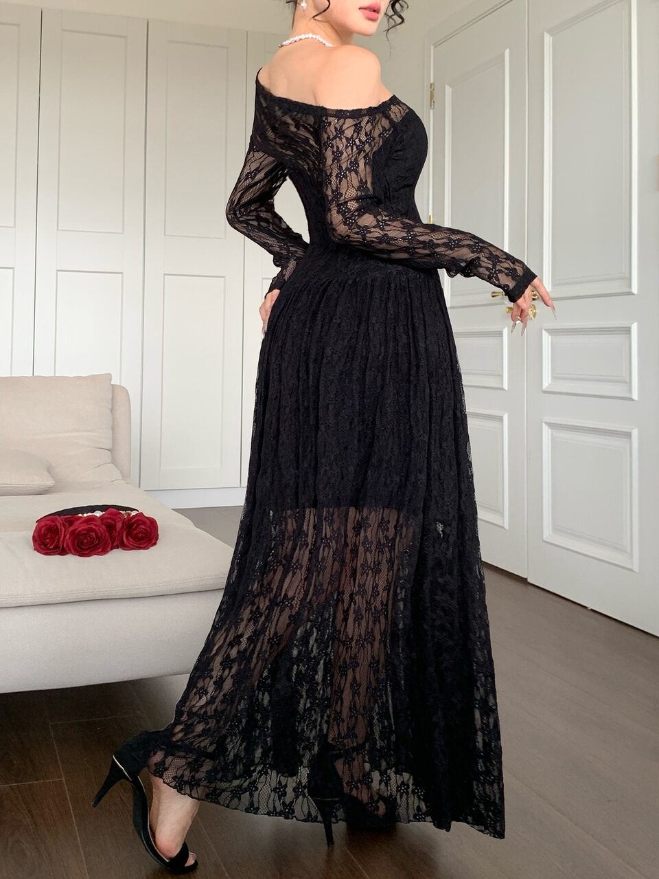 Women's Asymmetrical Shoulder Lace Fabric Long Elegant Sexy Dress