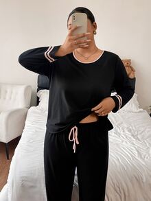 SHEIN Super Soft Skin-Friendly Contrast Trim Plus Size Women's Pajama Set Casual Loungewear - Black - View 2