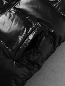 PAVTROS Manfinity Roghcode 男士無袖刺繡拉鍊填充背心外套，黑色與白色冬季街頭度假禮物款羽絨外套 - 黑色 - 查看 6