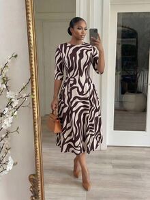 SHEIN Lady CURVE Plus Size Women's All-Over Print Casual Party Dress - Brown - View 4