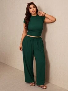 Elaquor Plus Size Women Solid Color Pleated Top And Pants Casual Everyday 2 Pieces Set - Dark Green - View 6