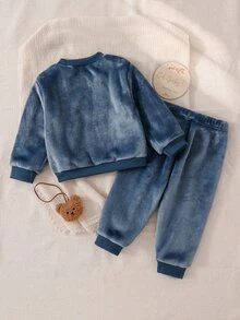 2pcs/Set Autumn/Winter Thickened Fleece Double-Sided Flannel Baby Boy Set, Deep Blue Plush, Exquisite Cute English Embroidery On Chest, Casual Minimalist Pullover Slightly Dropped Shoulder Long Sleeve Top And Long Pants, Home Wear, Winter Style - Blue - View 2