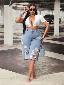 SHEIN CURVE+ Cowgirl Outfit Plus Size Women's Blue Non-Stretch Distressed Frayed Rhinestone Capris - Light Wash - View 6