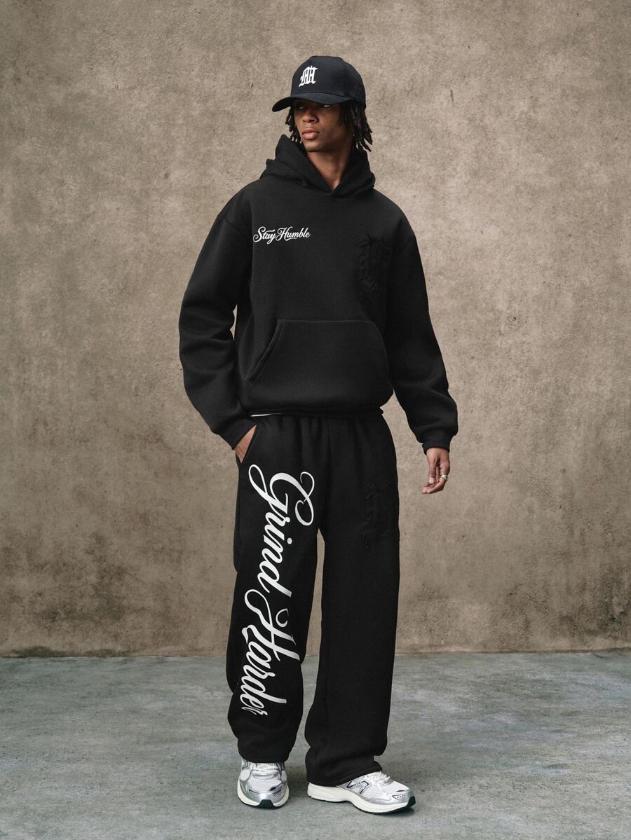PAVTROS Men's Letter Print Hoodie And Pocket Long Pants Set - Black - View 1