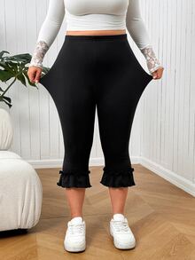 SHEIN EZwear Legging Pendek Wanita Ukuran Besar Warna Polos dengan Pinggang Elastis dan Hem Bergelombang - Hitam - View 5