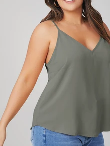 SHEIN BASICS 大尺碼純色細肩帶背心上衣 夏季女款穿搭上衣 - 綠色 - 查看 4