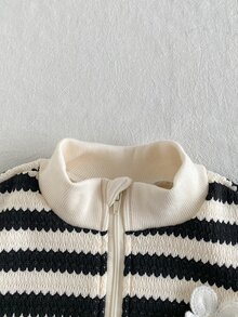 SHEIN Playful Pals 2件組女嬰針織衛衣 單面保暖內裡 半拉鍊上衣 休閒經典百搭 2件套 - 黑與白 - 查看 4