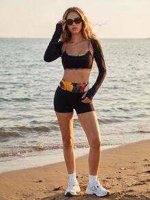 CAJUNI 2-Piece Gym Fitness Set With Toucan Print Detail: Short Top And Arm Sleeves. - Black - View 4