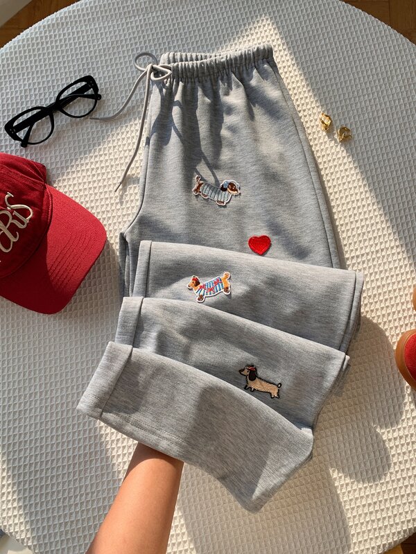 Comfortcana Women's Gray Sweatpants With Dachshund Dog Pattern