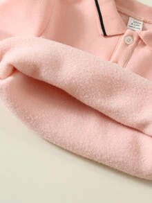 SHEIN 中性嬰兒男/女童 幼兒 2件組秋冬保暖內裡加厚衛衣套裝 Polo套裝 嬰兒冬季服飾 嬰兒套裝 聖誕 - 卡其色 - 查看 4
