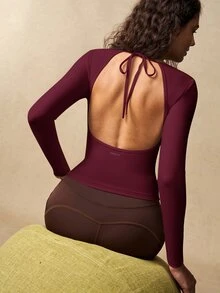 VARSIVA 女款 Ancorra 紅色長袖運動上衣，V 領、露背、綁帶設計，適合瑜伽、皮拉提斯與健身房運動 - 酒紅色 - 查看 6