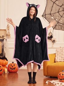 SHEIN Halloween Women's Cute Little Devil Cartoon Patchwork Flannel Hooded Cape, Home Slouchy Shawl Nap Blanket - Multicolor - View 1