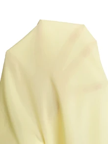 GlowEve CURVE Blus Chiffon Lengan Panjang Leher V dengan Hiasan Renda Ukuran Besar untuk Musim Gugur - Angsa kuning - View 5