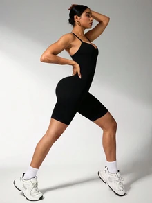 Easithlete Easithlete Bộ đồ thể thao ôm sát hở lưng cổ yếm - màu đen - Xem 6