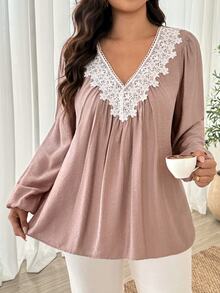SHEIN LUNE Blus Longgar Lengan Panjang Berkerah V dengan Detail Renda dan Kerutan Ukuran Plus untuk Pakaian Kasual, Jalan-jalan, Kencan, Pesta, Perjalanan Sehari-hari, dan Pakaian Rumah Musim Gugur - Dusty Pink - View 5